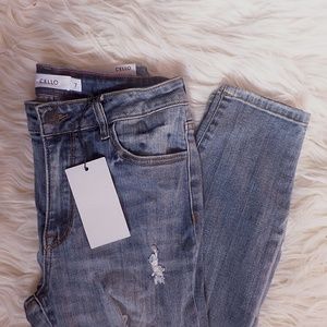 NWT Distressed Fishnet Denim Skinny Jeans